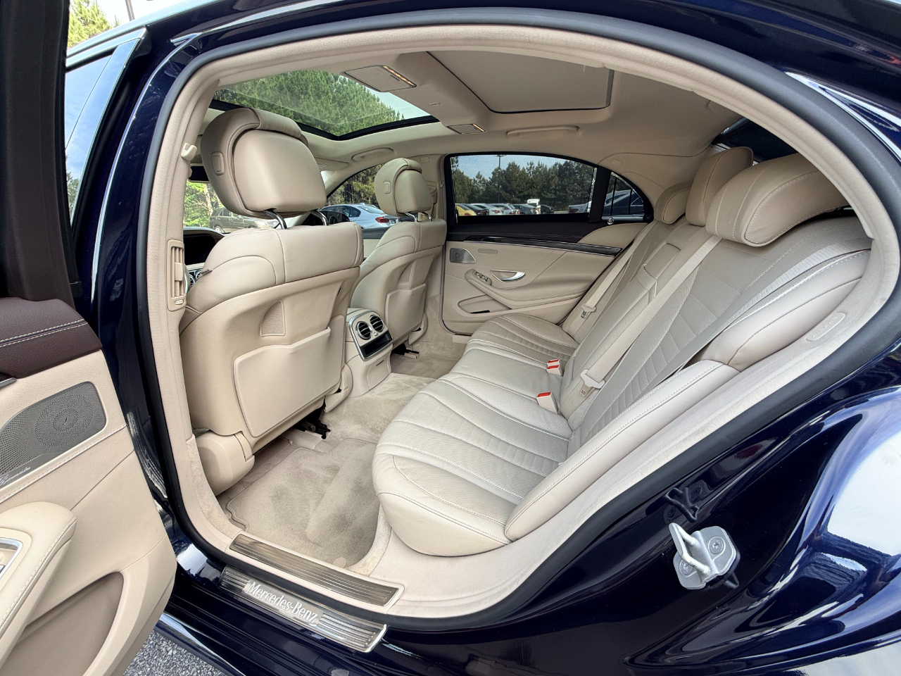 Mercedes-Benz S-Class S550 4MATIC 2016
