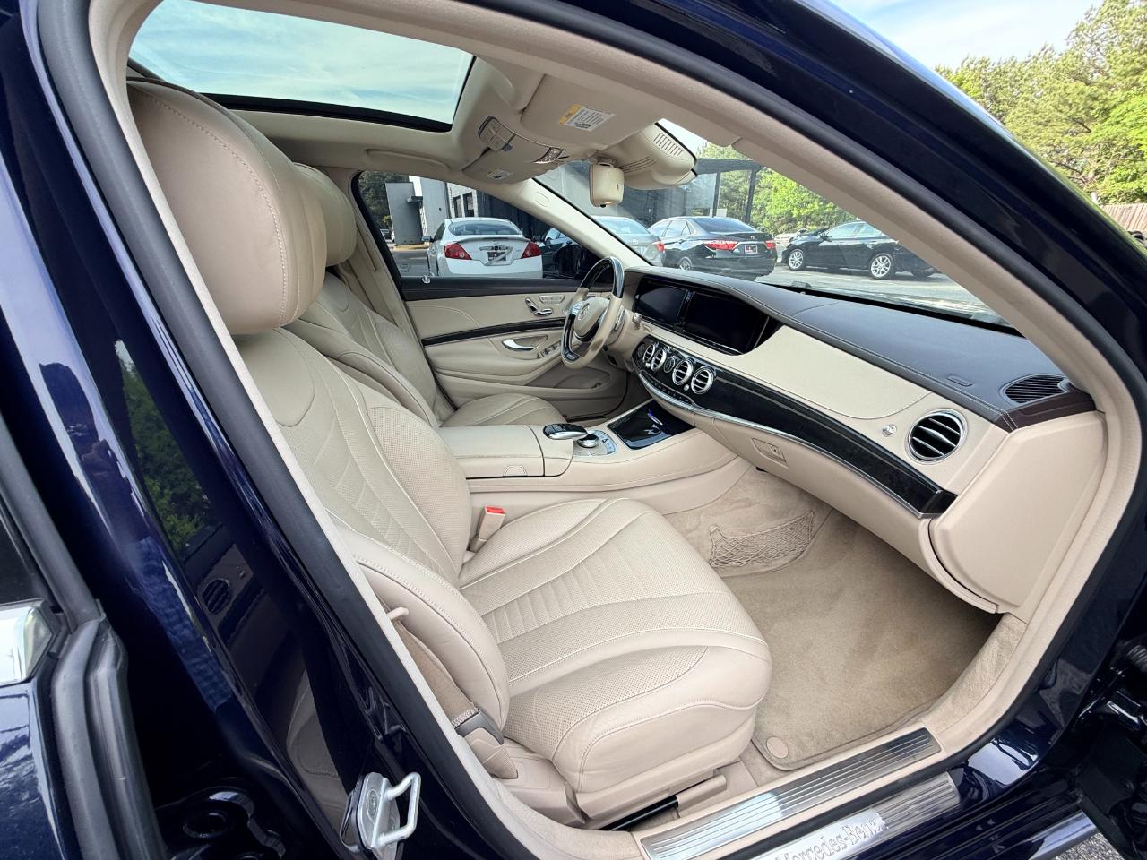 Mercedes-Benz S-Class S550 4MATIC 2016