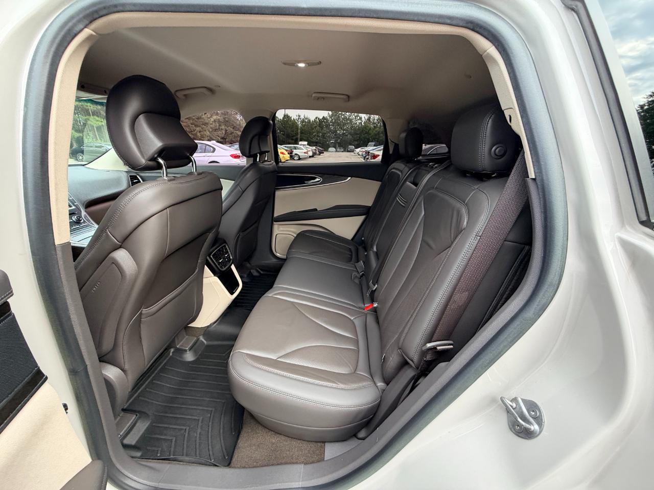 Lincoln Nautilus Select 2019