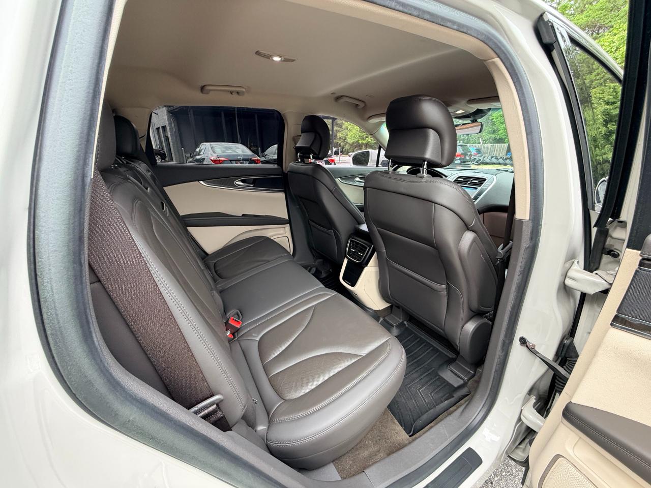 Lincoln Nautilus Select 2019
