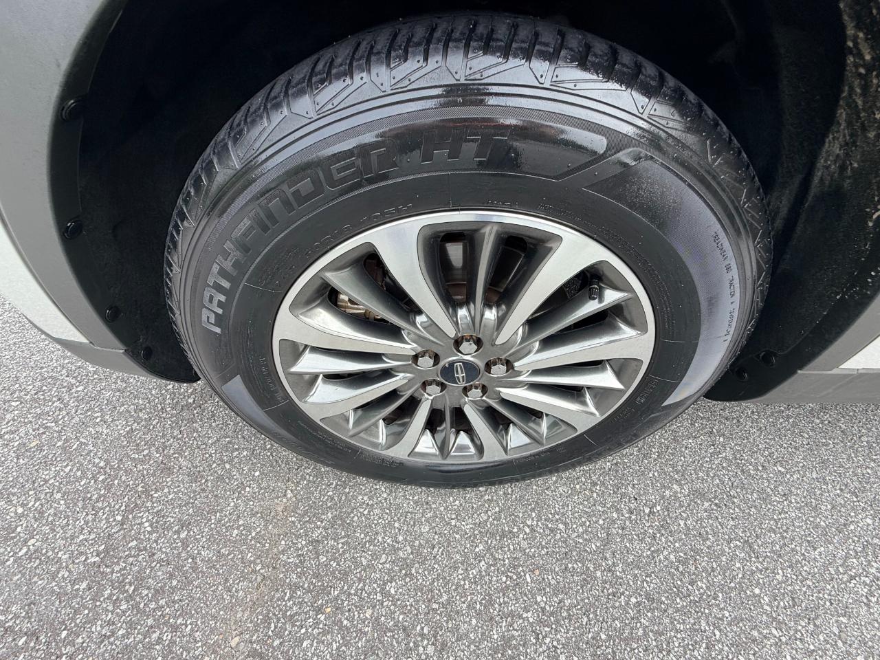 Lincoln Nautilus Select 2019