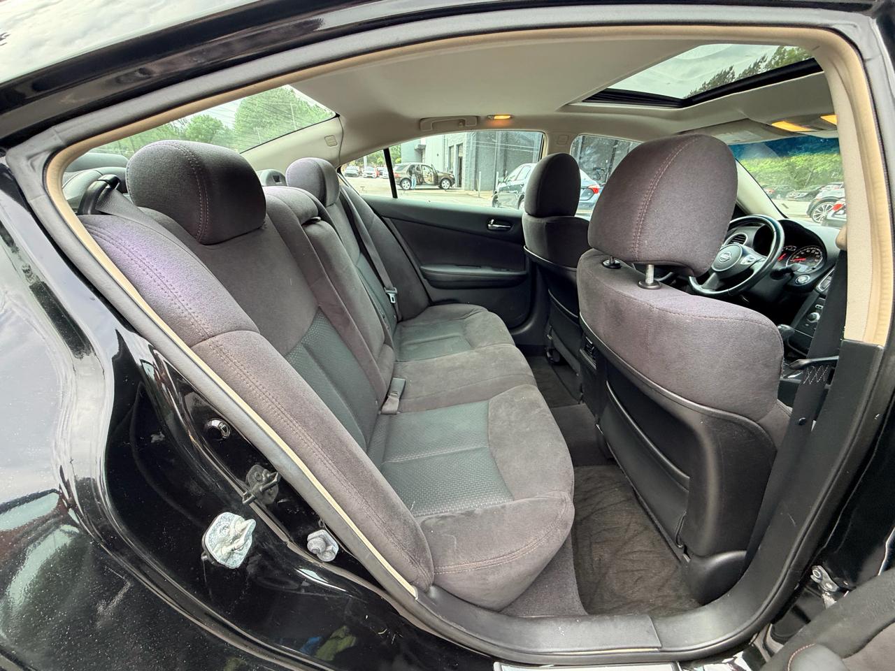 Nissan Maxima S 2014