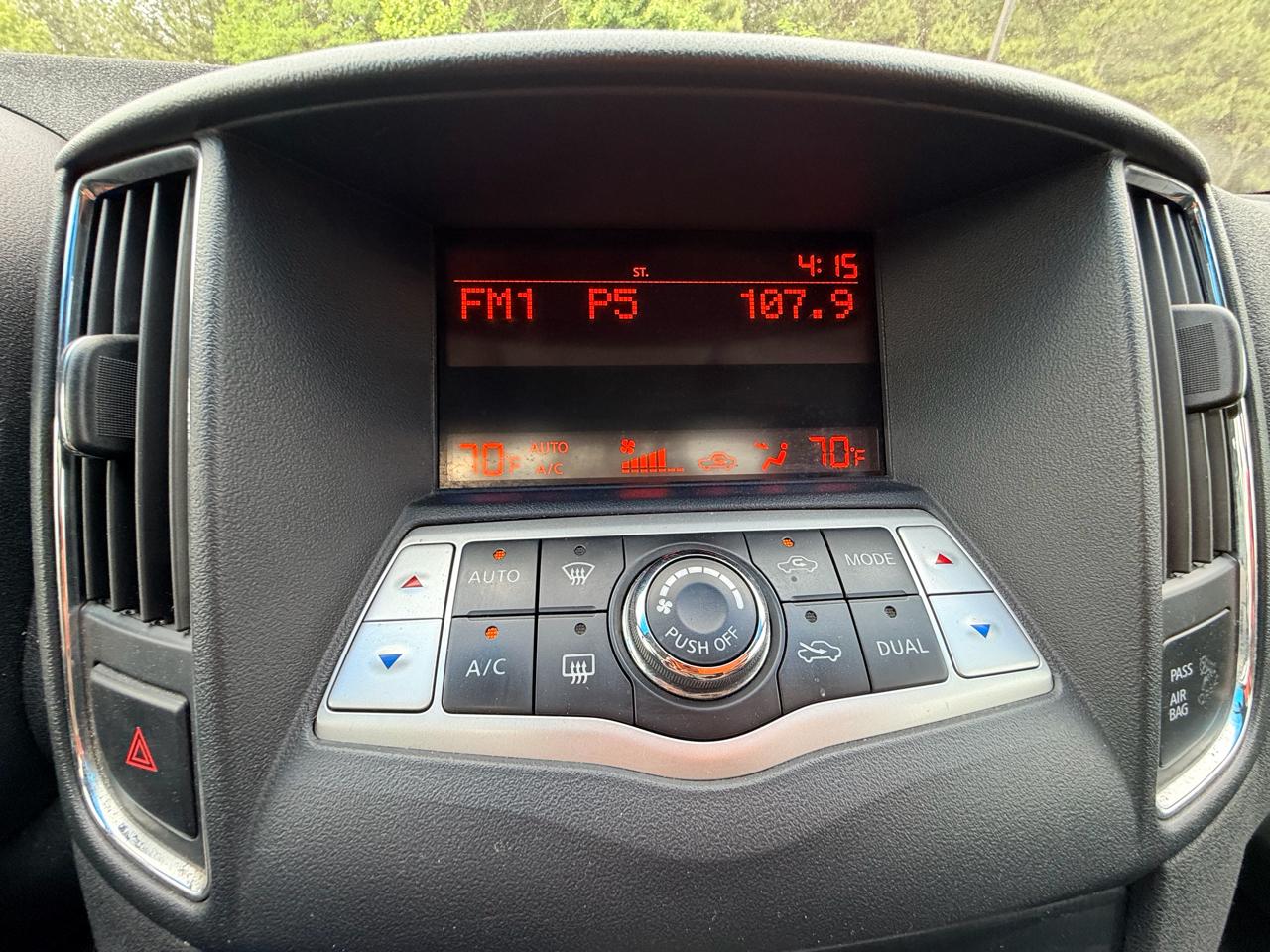Nissan Maxima S 2014