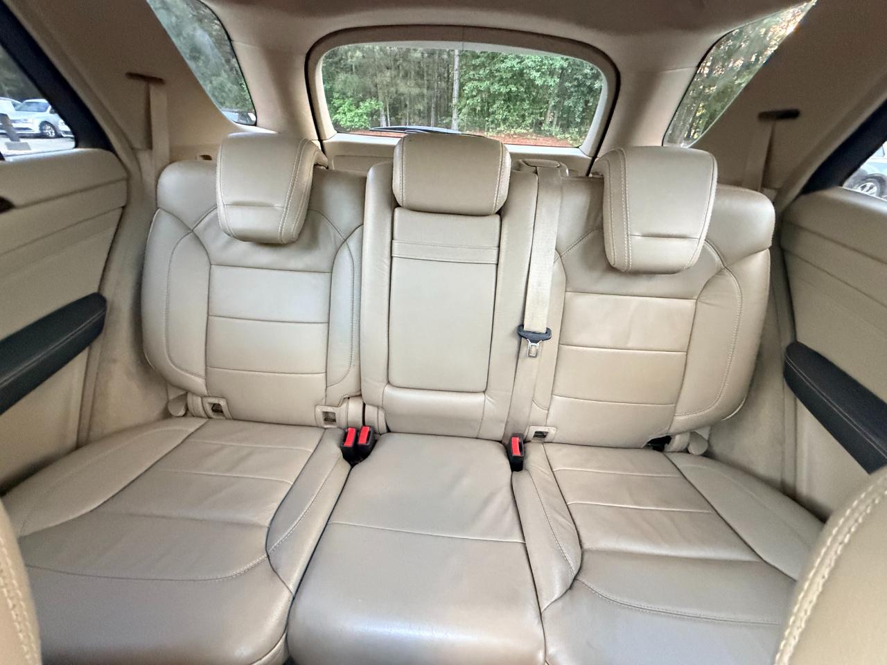 Mercedes-Benz M-Class ML350 4MATIC 2013
