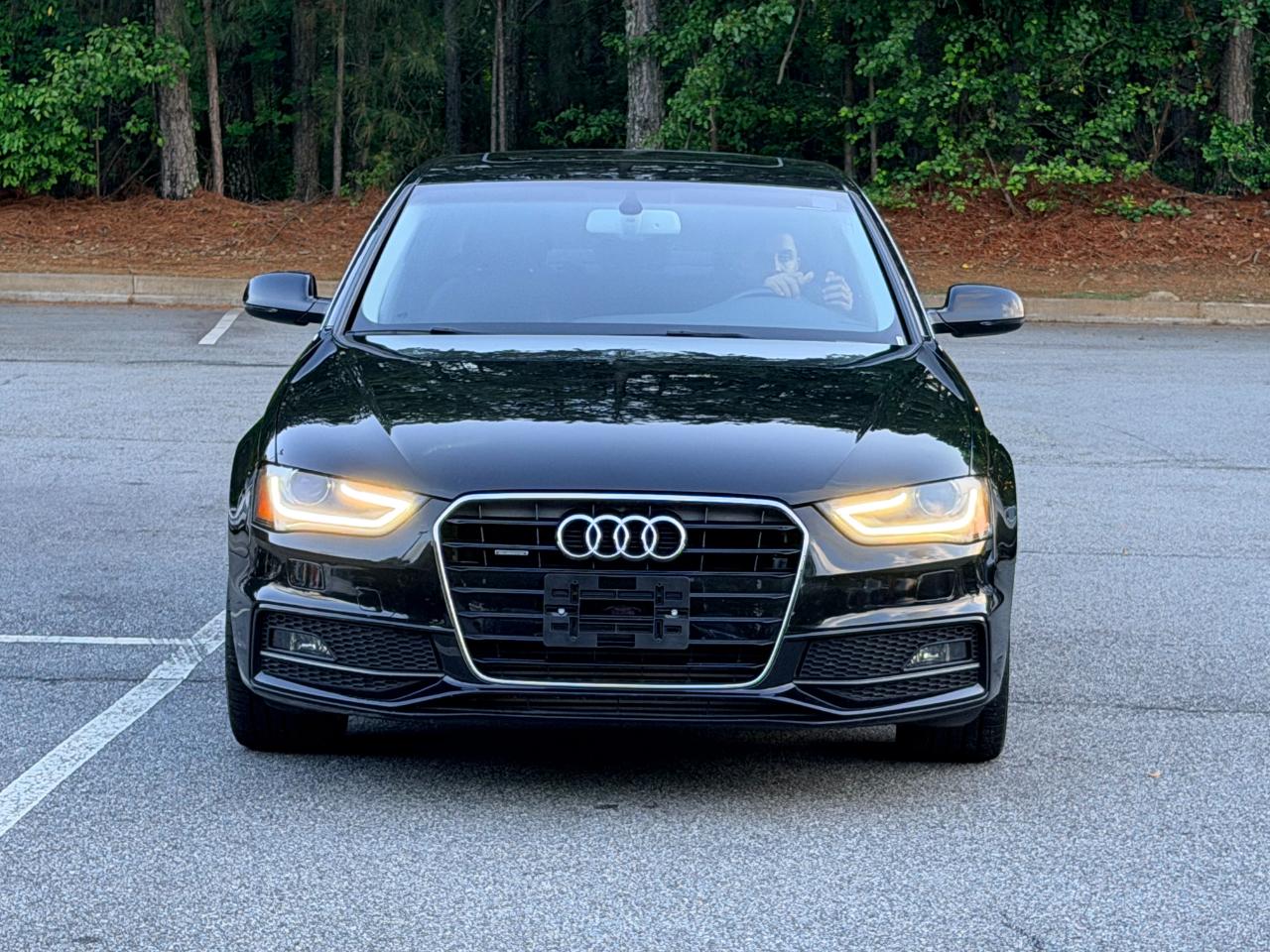 Audi A4 2.0T Sedan quattro Tiptronic 2015