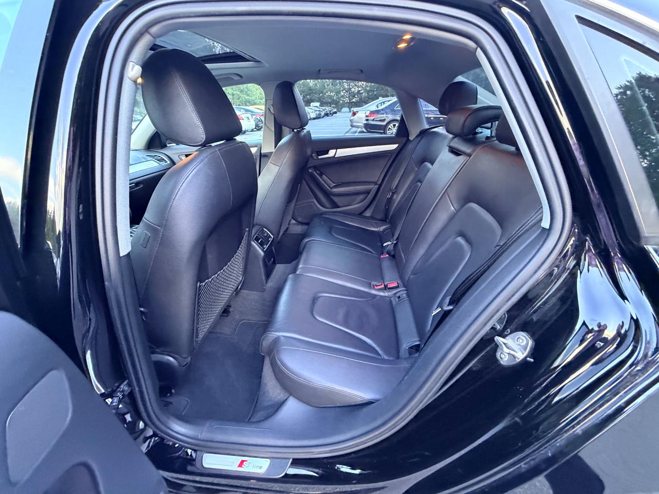 Audi A4 2.0T Sedan quattro Tiptronic 2015