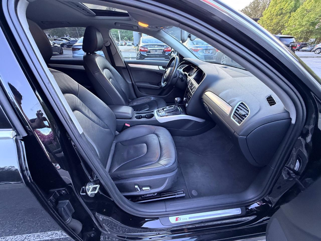 Audi A4 2.0T Sedan quattro Tiptronic 2015