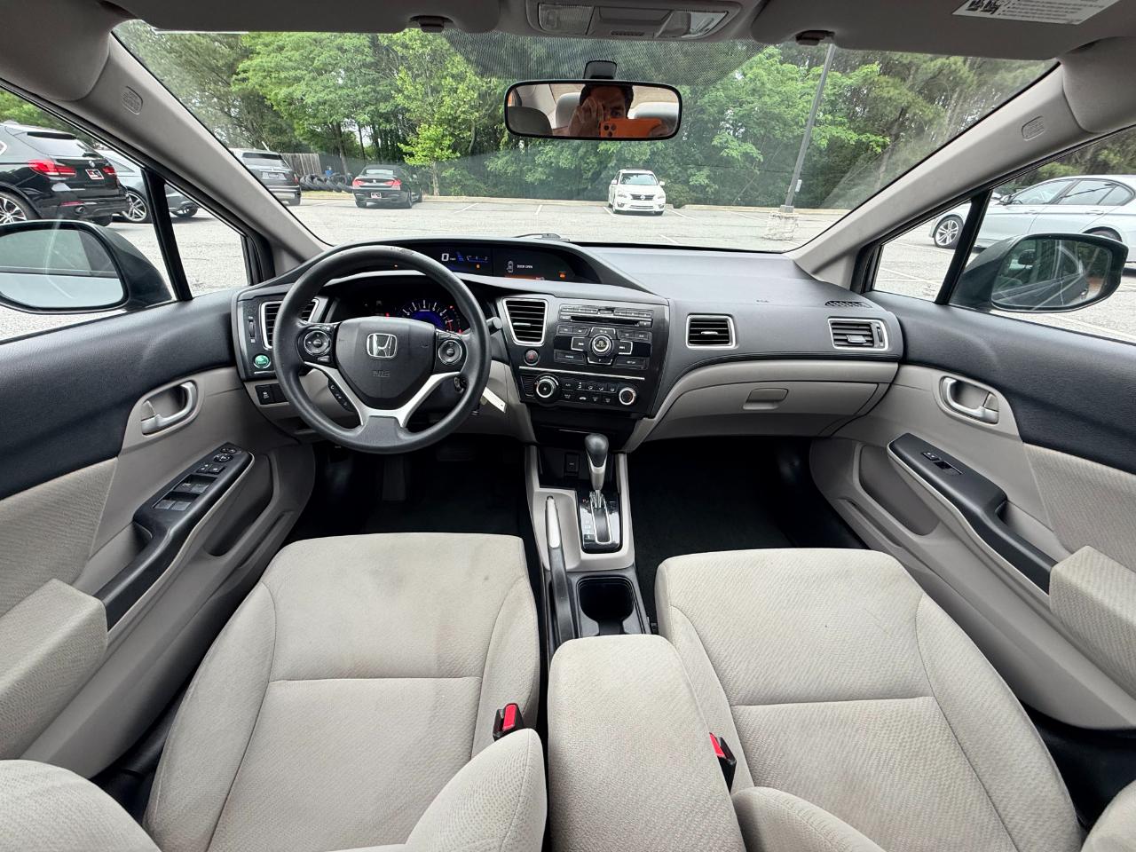 Honda Civic LX Sedan 5-Speed AT 2013