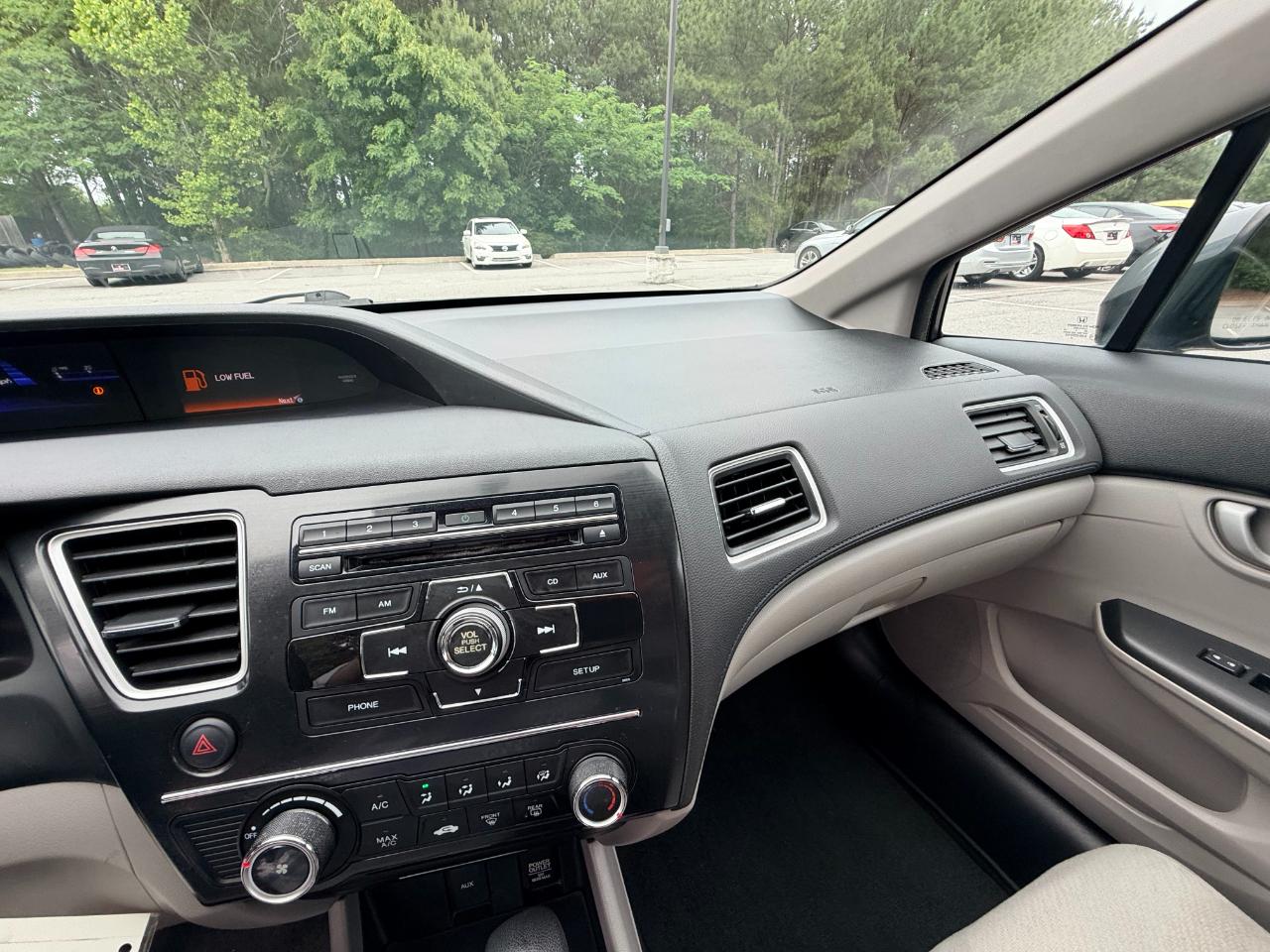 Honda Civic LX Sedan 5-Speed AT 2013
