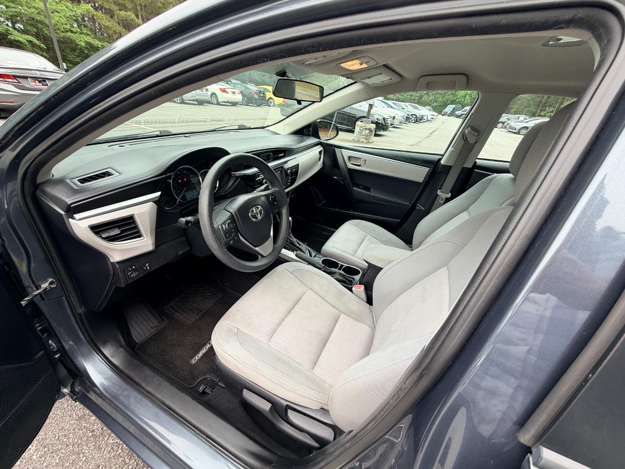 Toyota Corolla LE CVT 2014