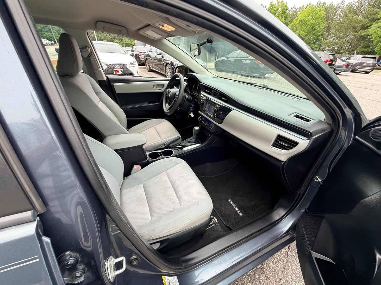 Toyota Corolla LE CVT 2014