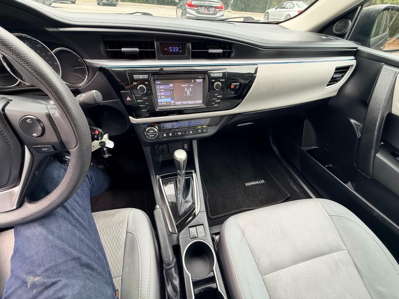 Toyota Corolla LE CVT 2014