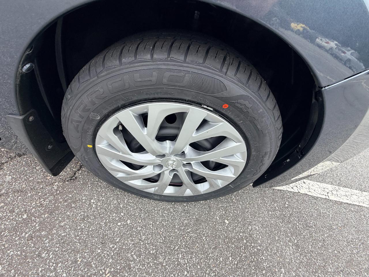 Toyota Corolla LE CVT 2014