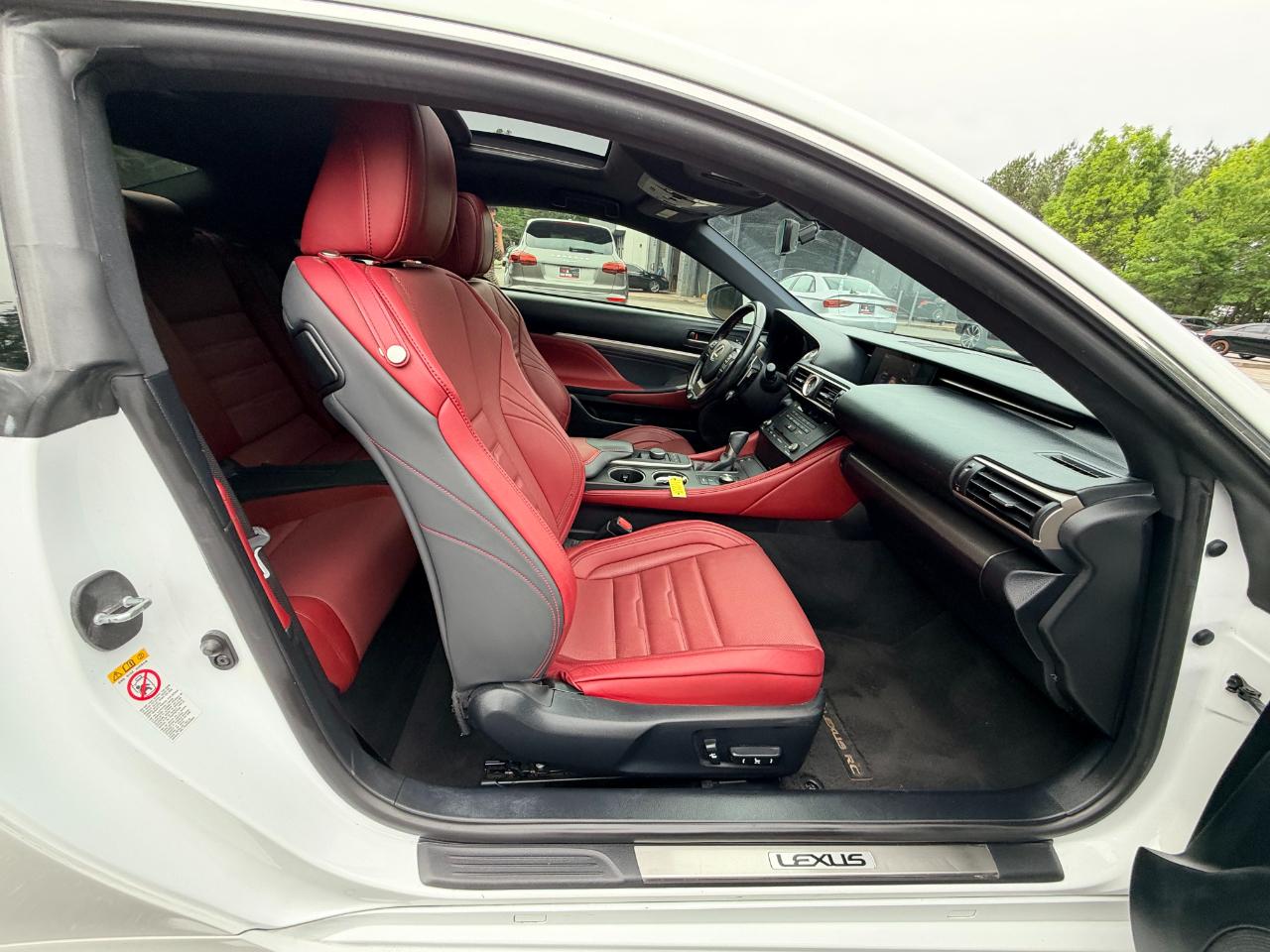 Lexus RC 200t  2017