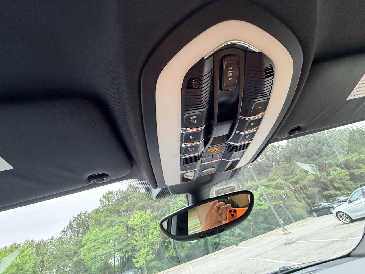 Porsche Cayenne Base 2016