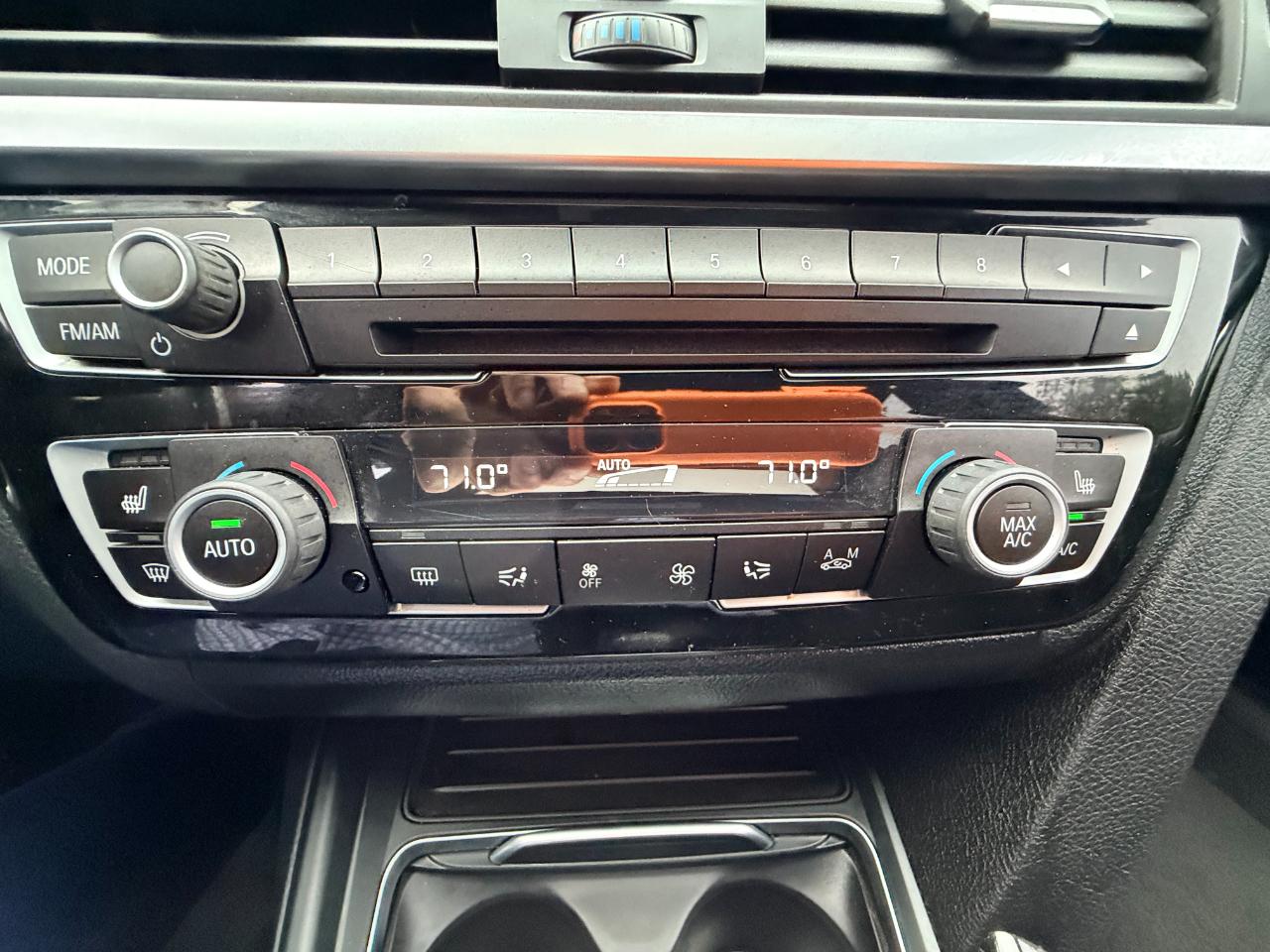 BMW 3-Series 330i SULEV Sedan 2017
