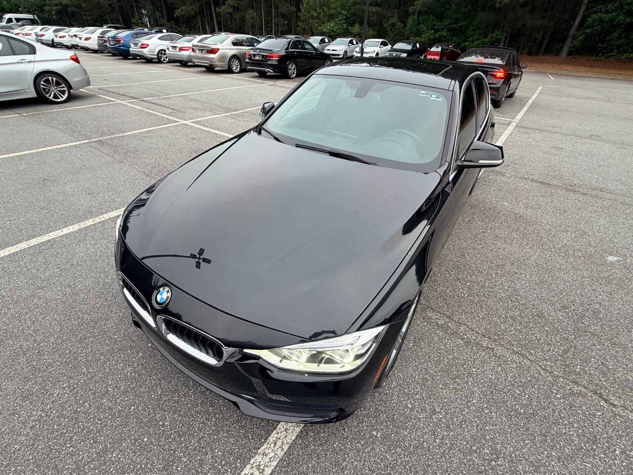 BMW 3-Series 330i SULEV Sedan 2017