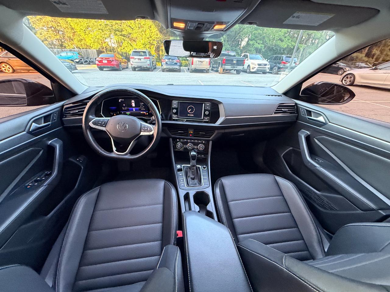 Volkswagen Jetta SE 2022