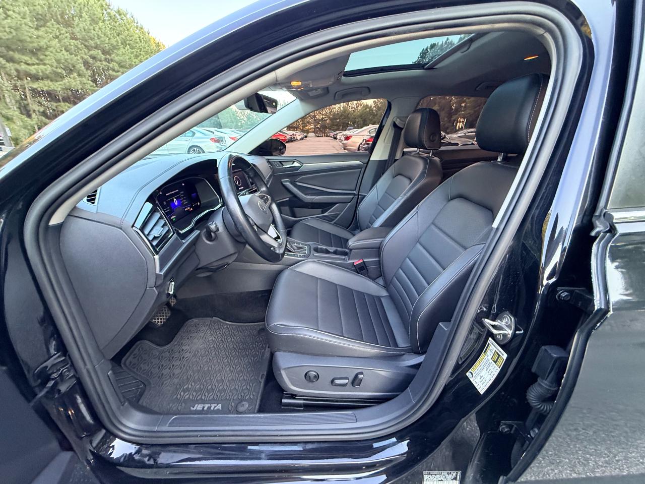 Volkswagen Jetta SE 2022
