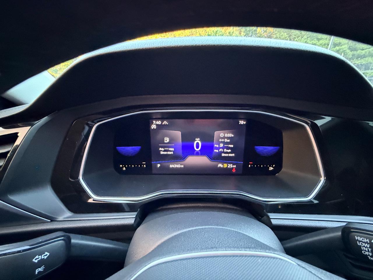 Volkswagen Jetta SE 2022