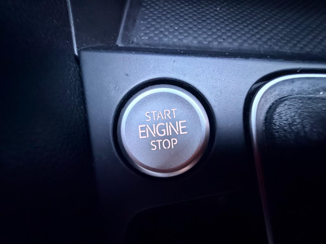 Volkswagen Jetta SE 2022