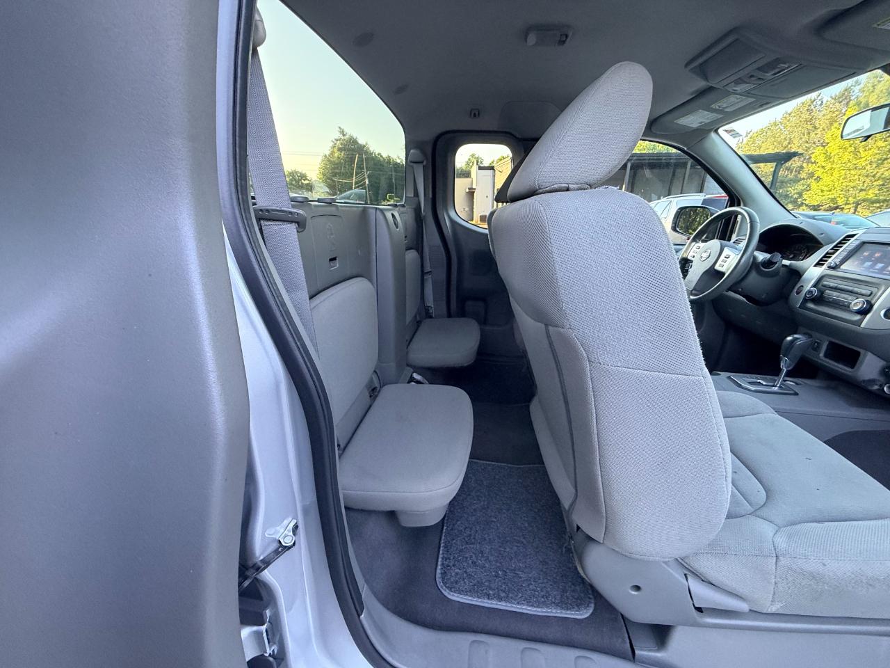 Nissan Frontier S King Cab 2WD 2021