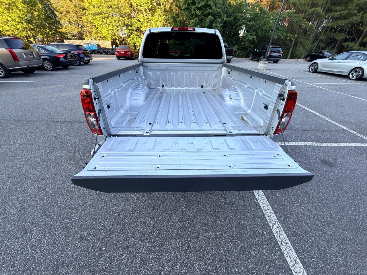 Nissan Frontier S King Cab 2WD 2021