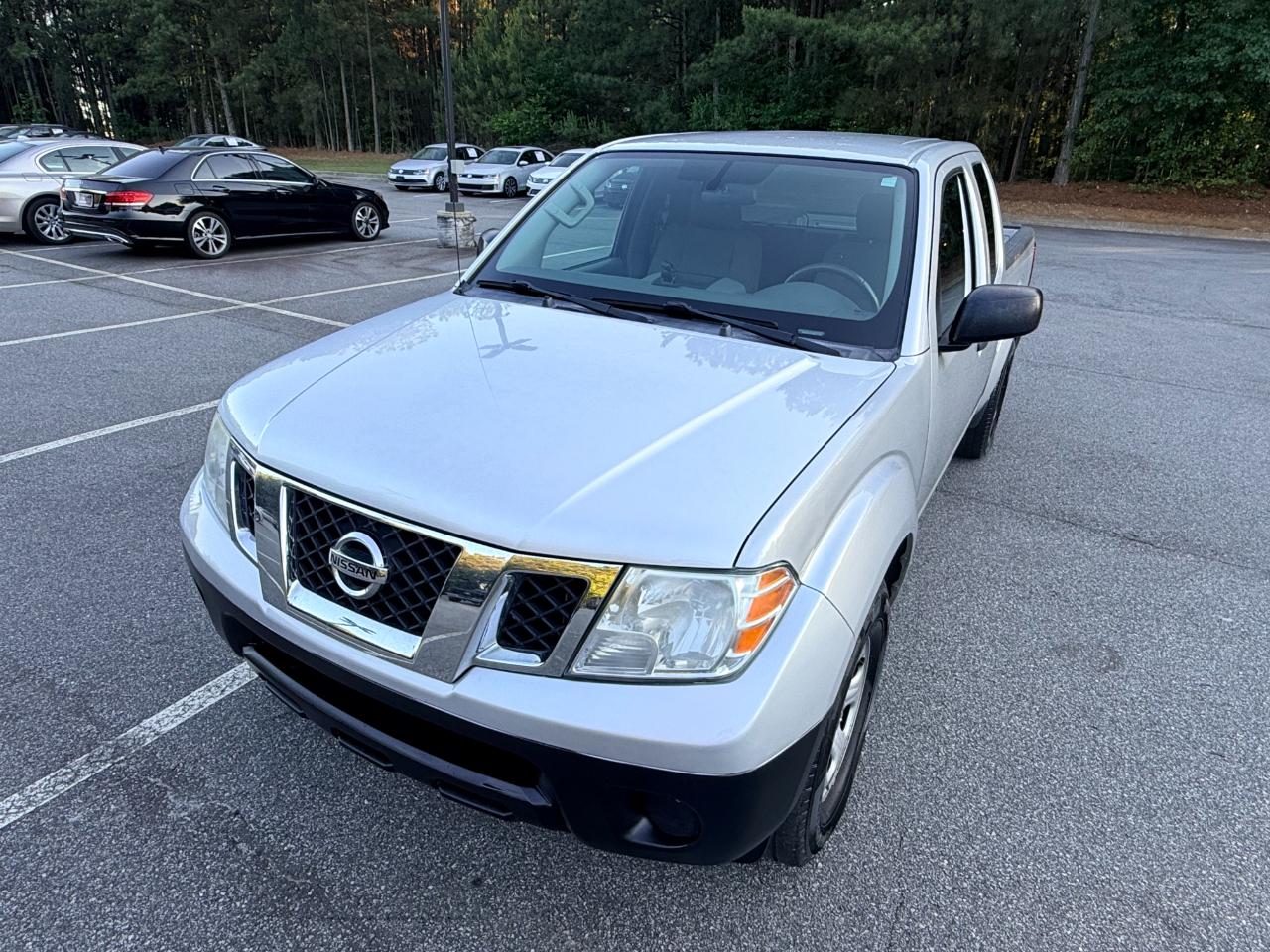 Nissan Frontier S King Cab 2WD 2021