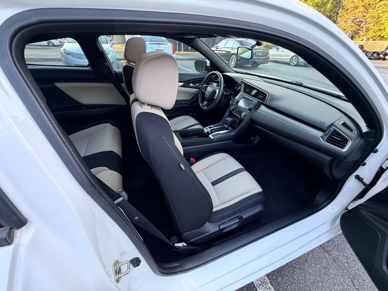 Honda Civic LX-P Coupe CVT 2017