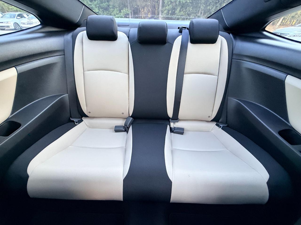 Honda Civic LX-P Coupe CVT 2017