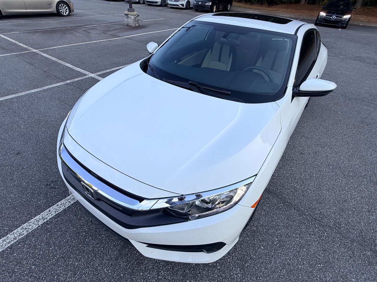 Honda Civic LX-P Coupe CVT 2017