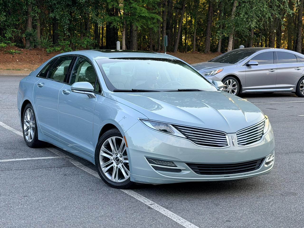 Lincoln MKZ Hybrid Sedan 2014