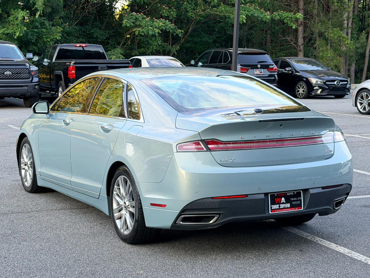 Lincoln MKZ Hybrid Sedan 2014