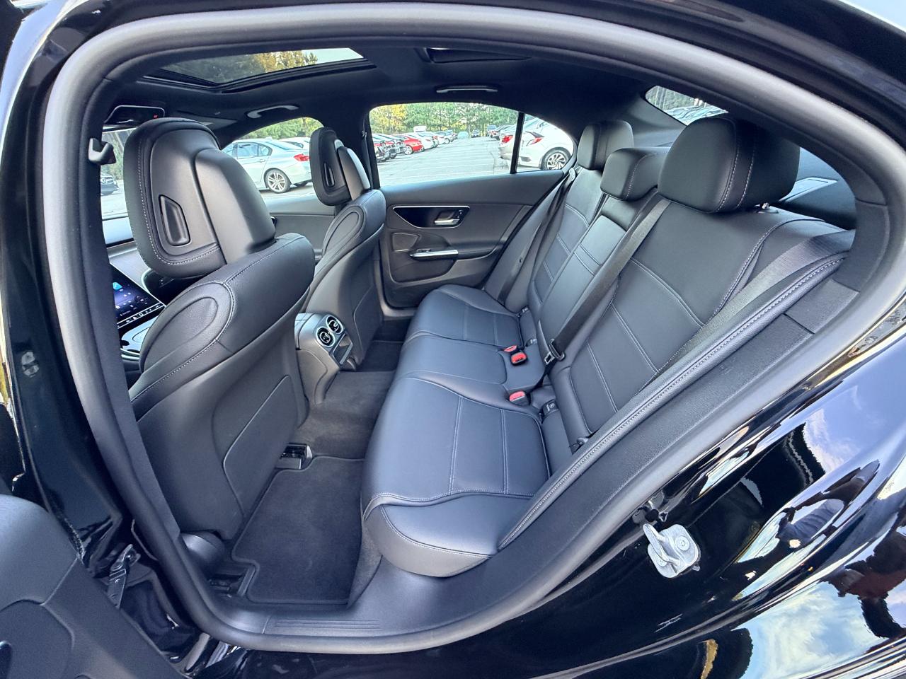 Mercedes-Benz C-Class C300 Sedan 2025
