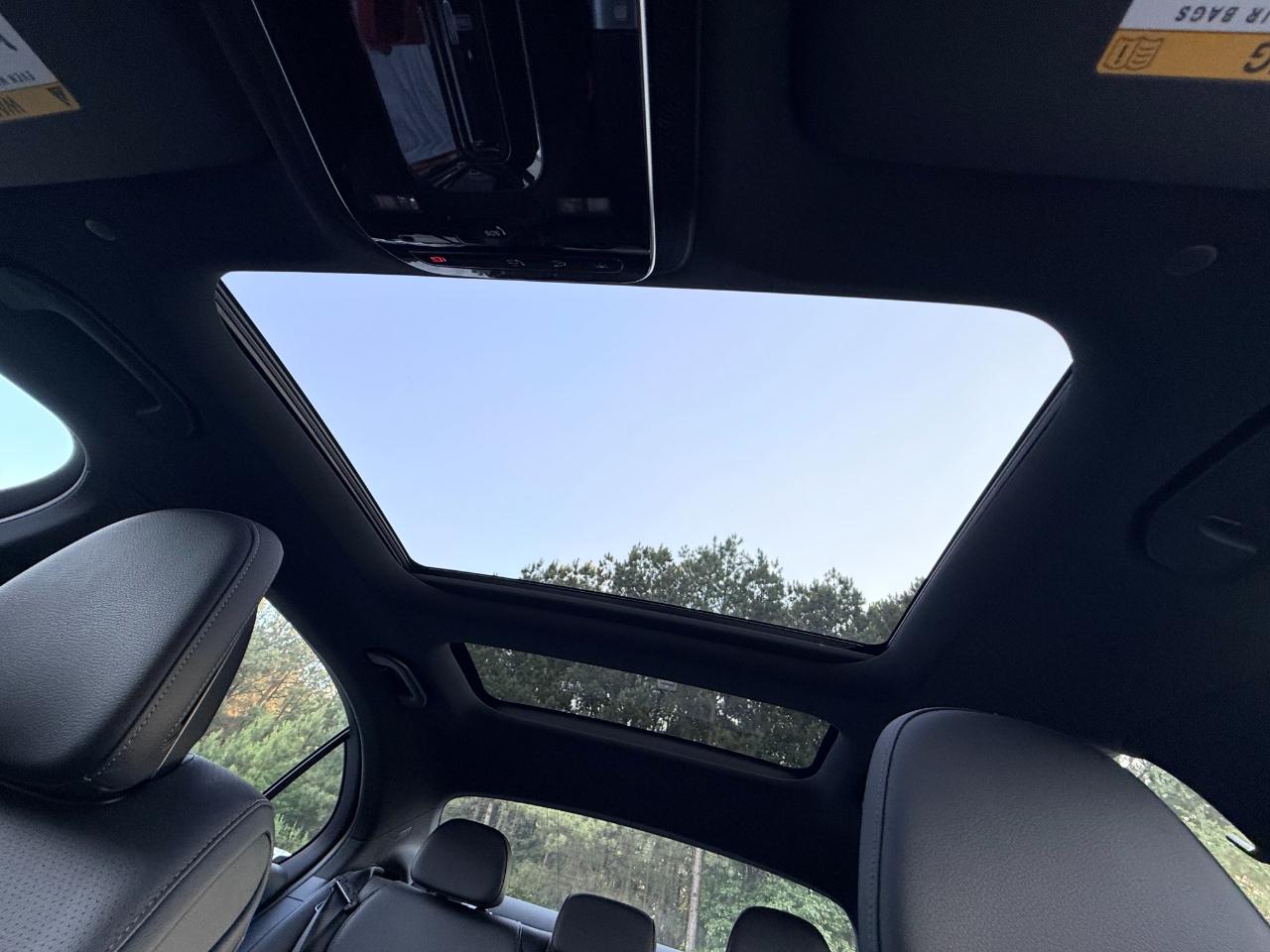 Mercedes-Benz C-Class C300 Sedan 2025