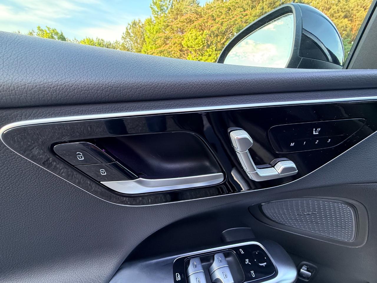 Mercedes-Benz C-Class C300 Sedan 2025
