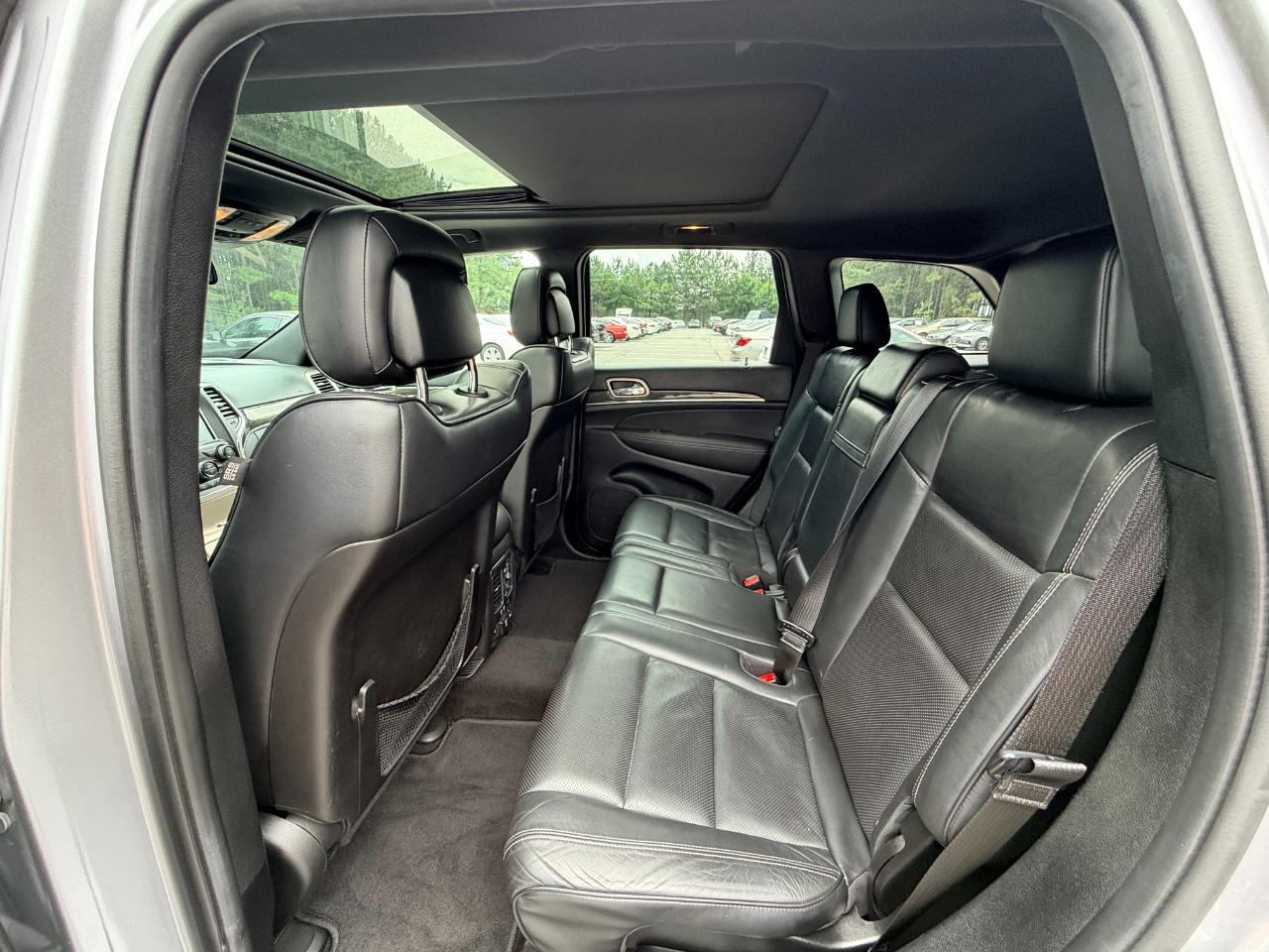 Jeep Grand Cherokee Overland 4WD 2014