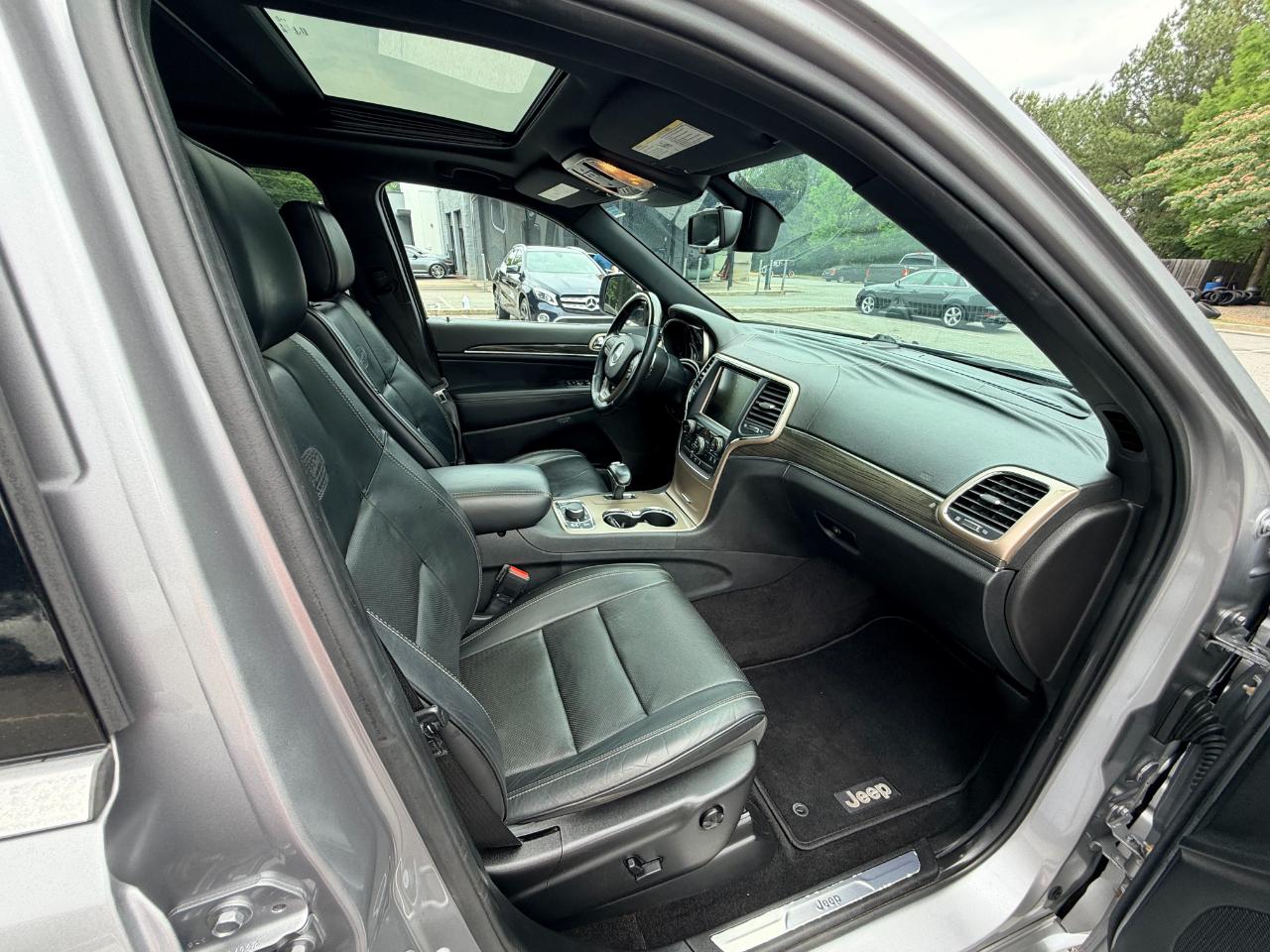 Jeep Grand Cherokee Overland 4WD 2014