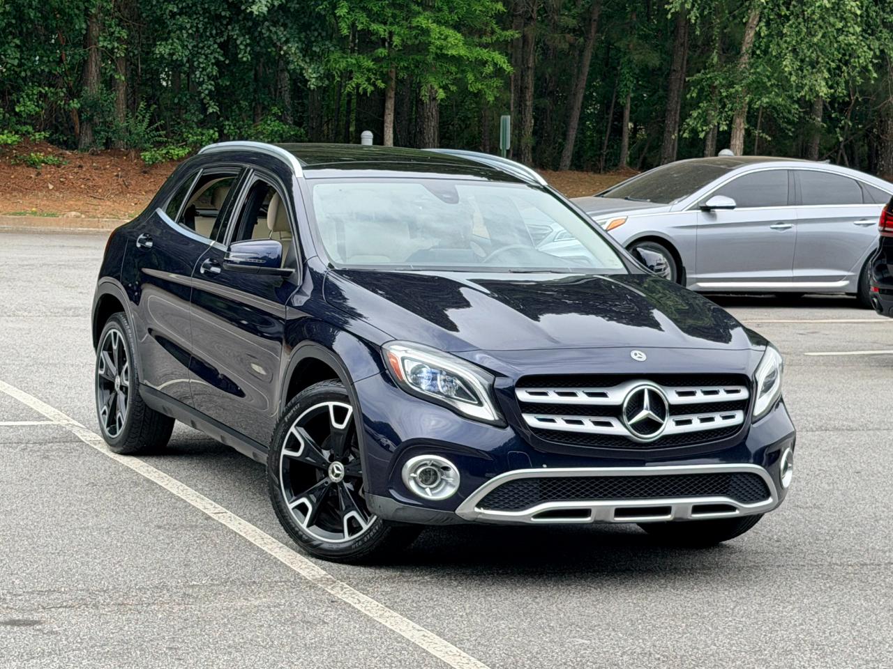 Mercedes-Benz GLA-Class GLA250 2019