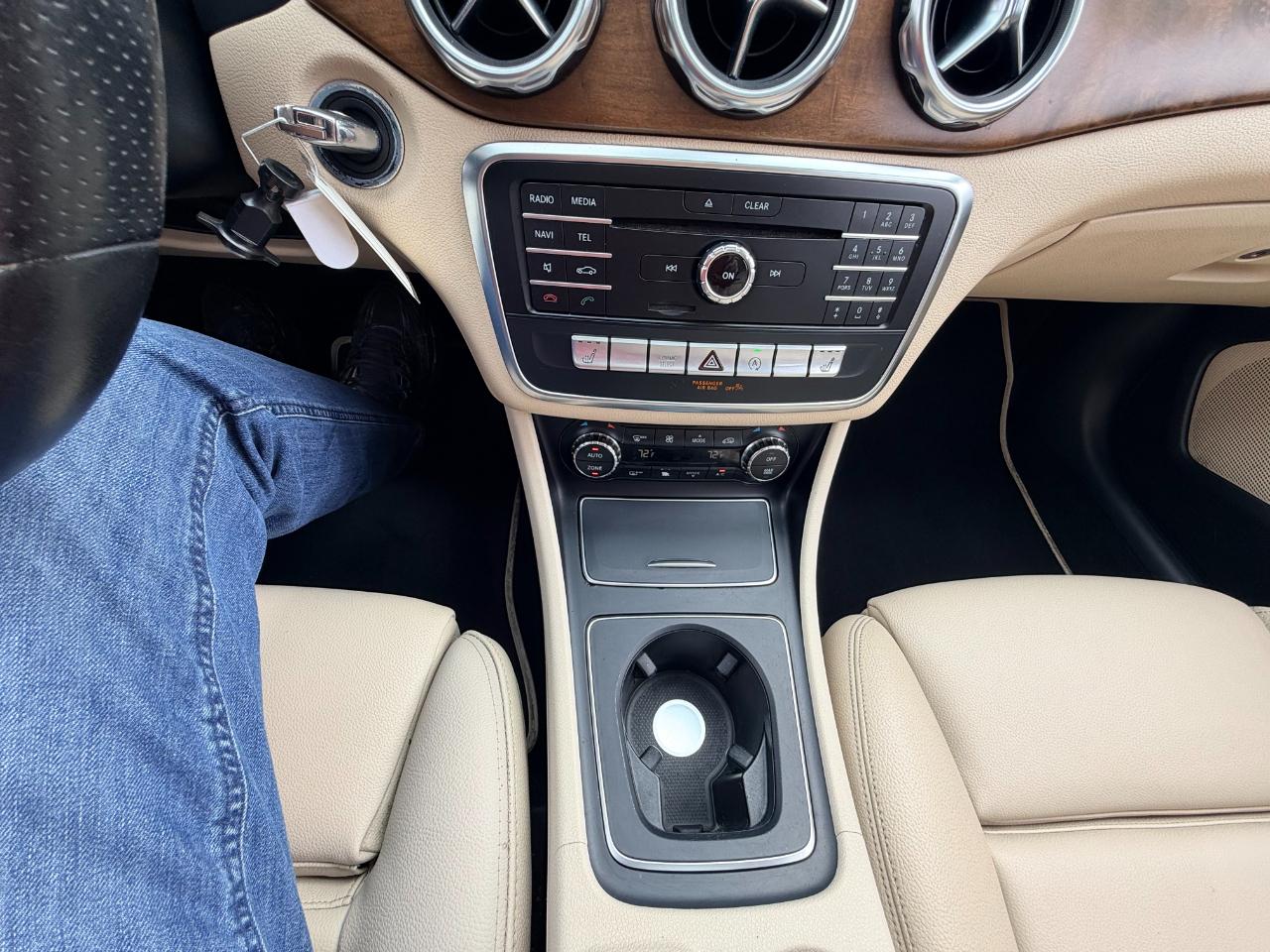 Mercedes-Benz GLA-Class GLA250 2019