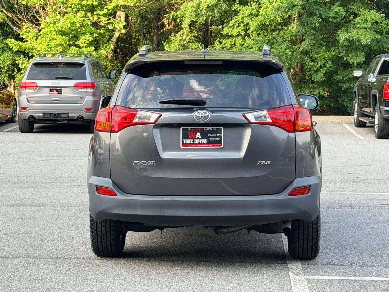 Toyota RAV4 XLE FWD 2014