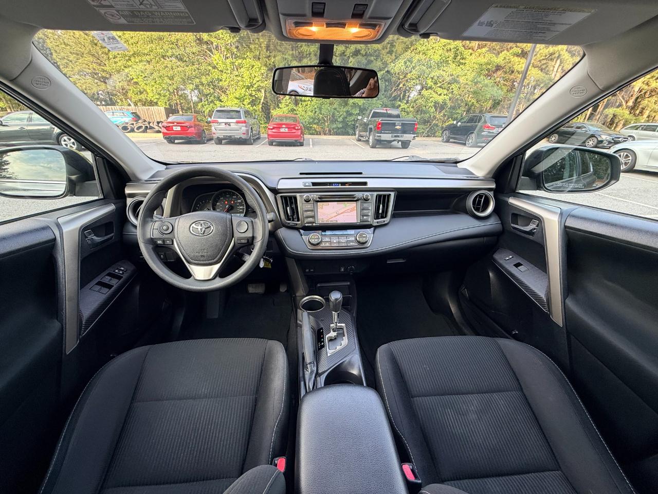 Toyota RAV4 XLE FWD 2014