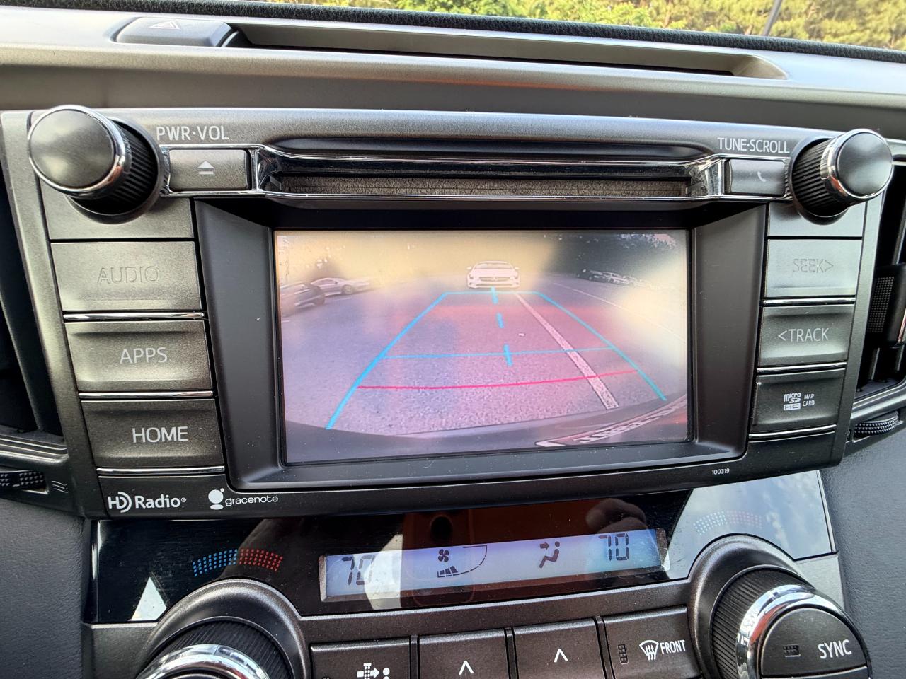 Toyota RAV4 XLE FWD 2014