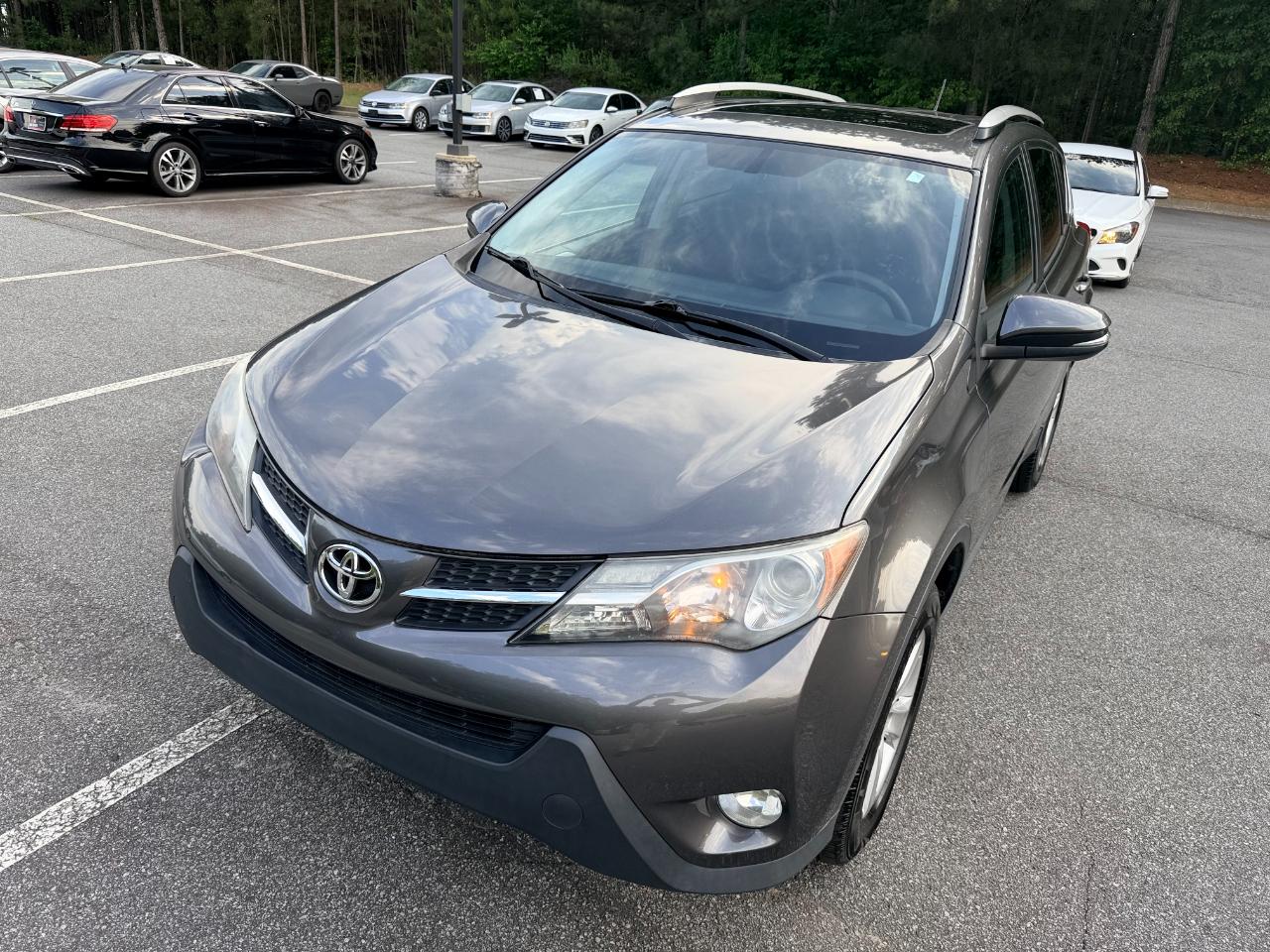 Toyota RAV4 XLE FWD 2014