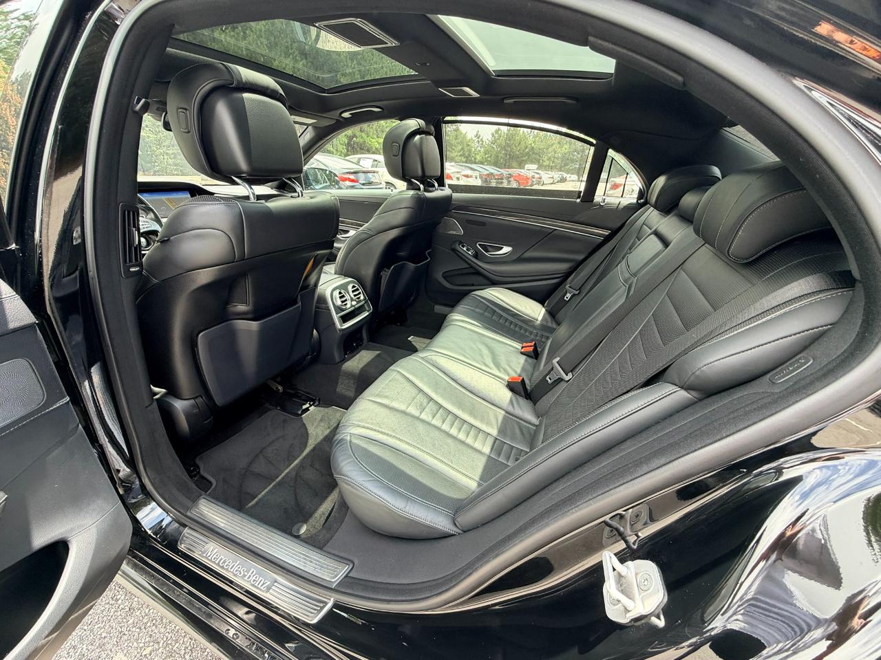Mercedes-Benz S-Class S550 2016
