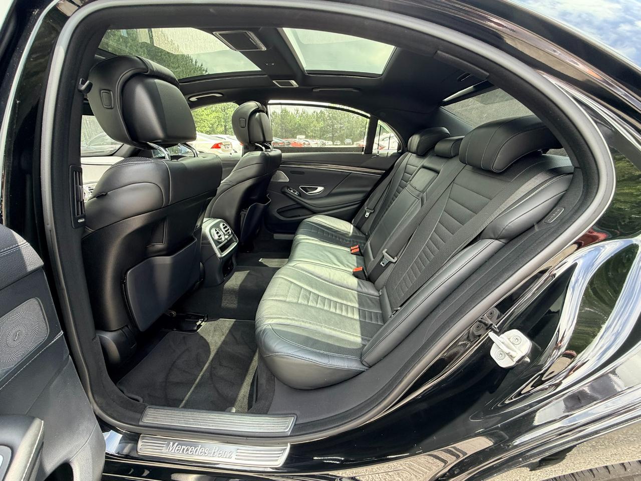 Mercedes-Benz S-Class S550 2016