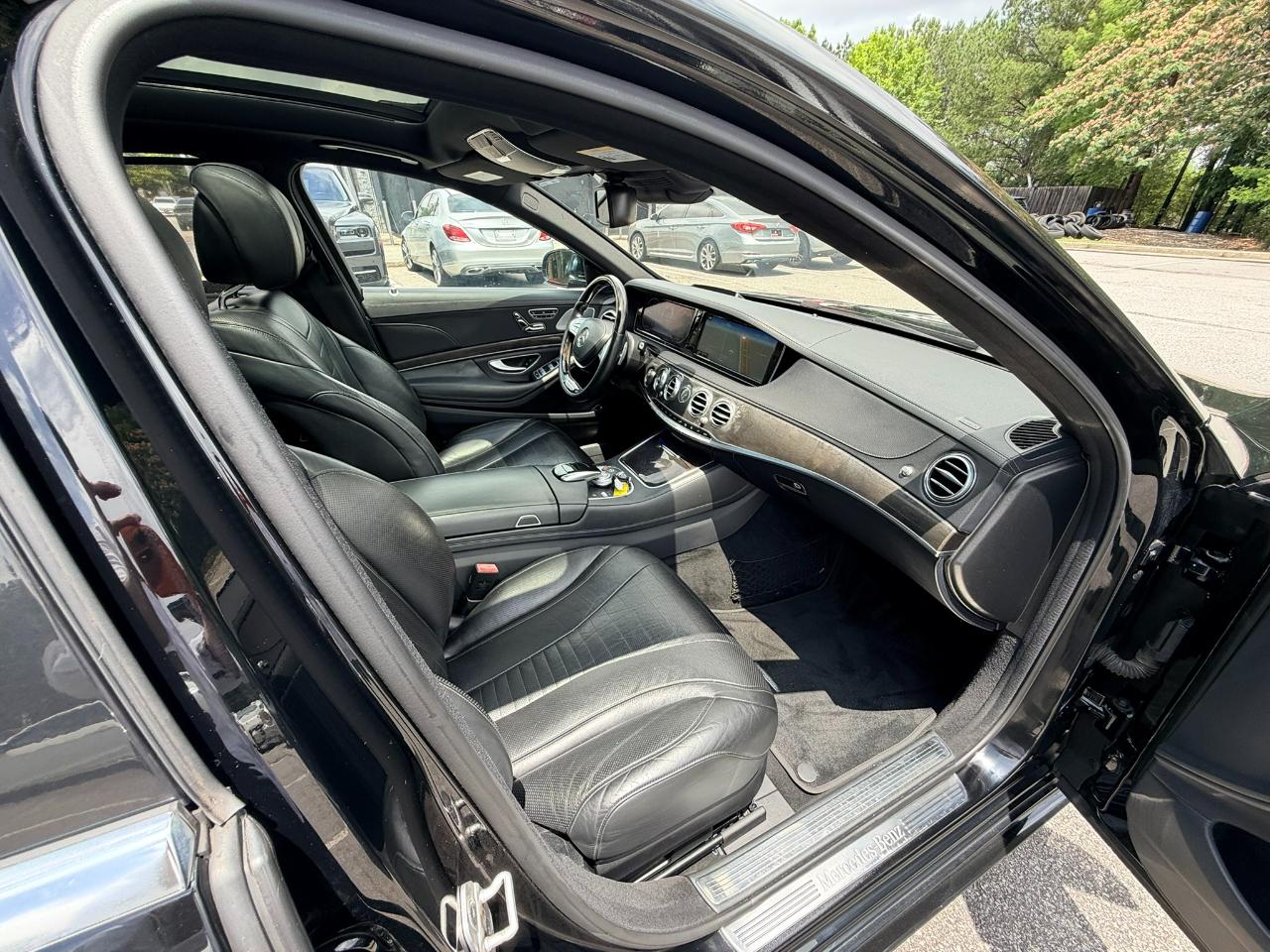 Mercedes-Benz S-Class S550 2016