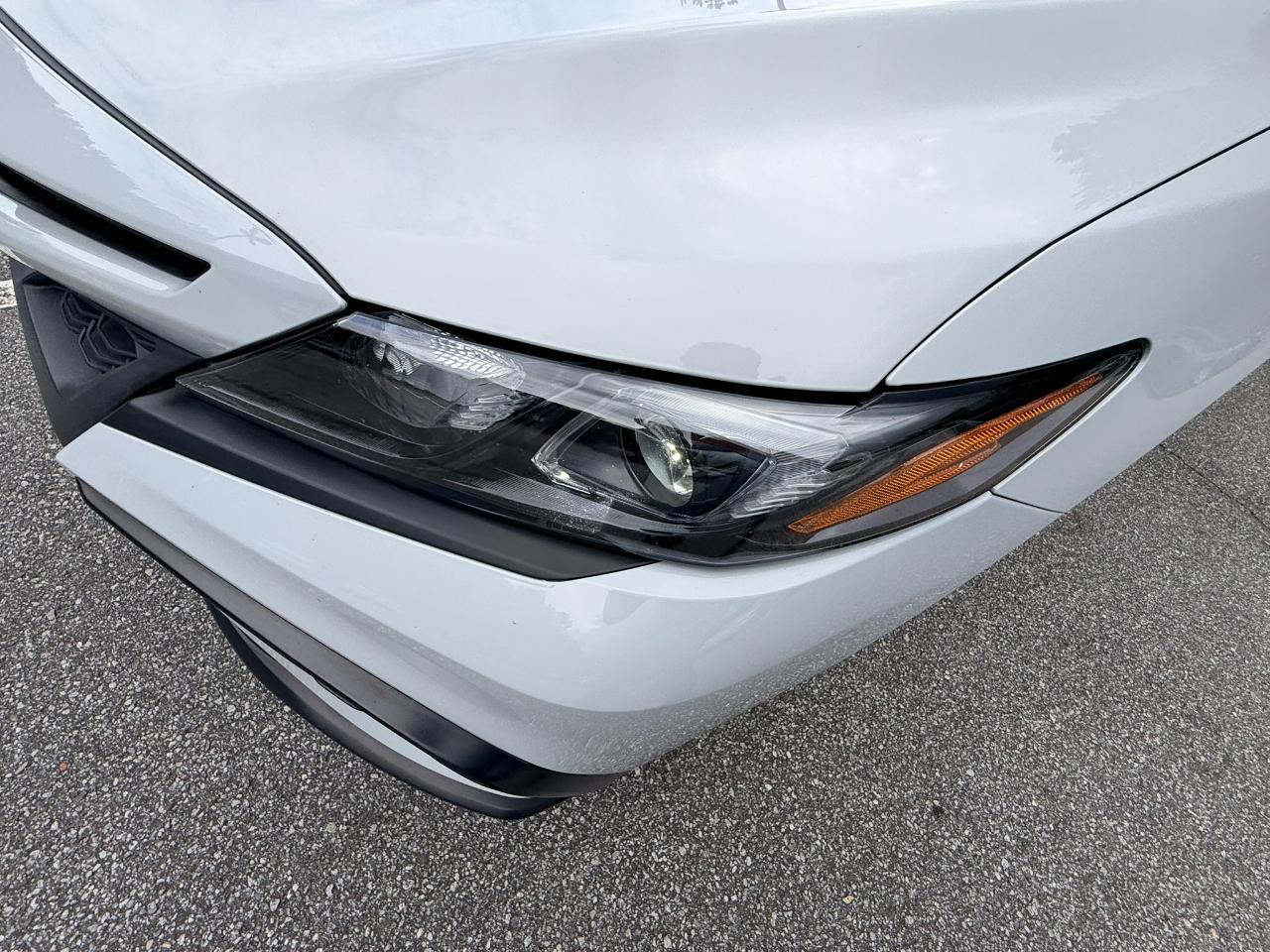 Toyota Camry SE 2023