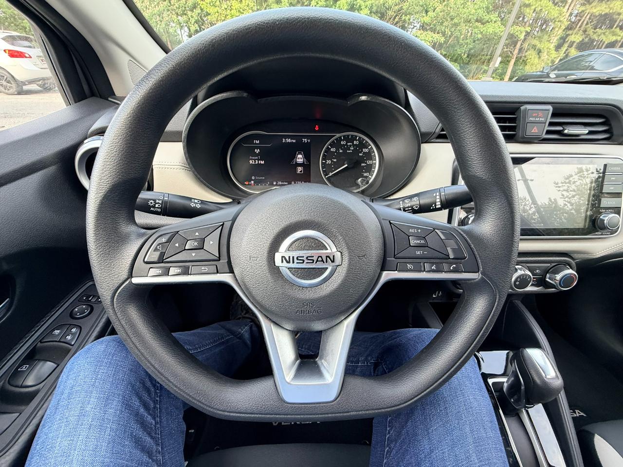 Nissan Versa SV 2020