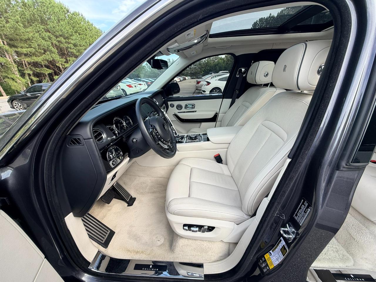 Rolls-Royce Cullinan Base 2019